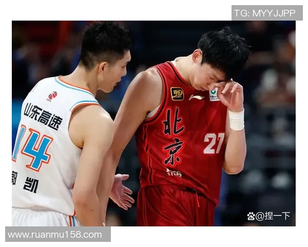2013年CBA季后赛北京队与辽宁队激战回顾与精彩瞬间分析