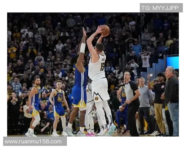 勇士与掘金季前赛精彩对决比分揭晓引发球迷热议