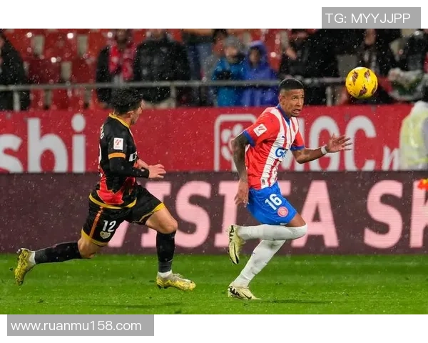 巴塞罗那与罗马精彩对决回顾2015年11月25日比赛录像分析